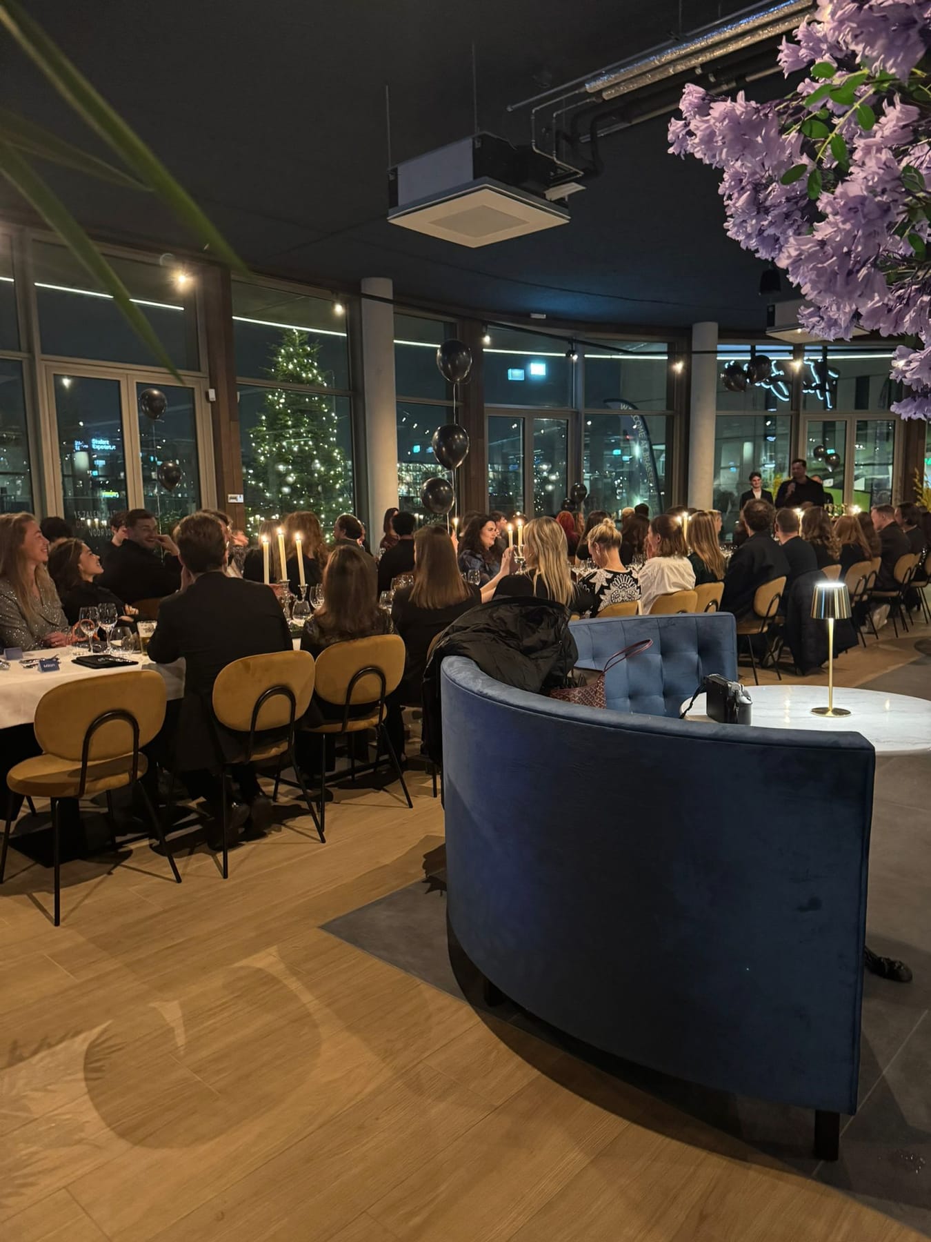 Diner bij kaarslicht